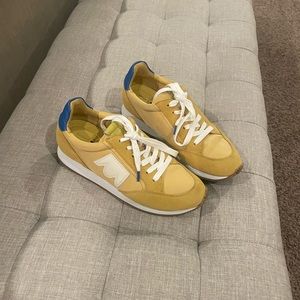 Birdies Roadrunner Sneaker Size 9.  EUC worn a couple of times with socks.